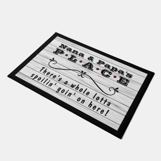 Nana en Papa's Place Whole Lotta Spoilin' Rustic Deurmat (Schuin)