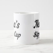 Nana grappige kist citeert zwarte halve tekst grote koffiekop (Voorkant)