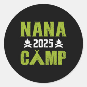 Nana Kamp 2025 Gezinsvakantie Zomer Kampeerploeg Ronde Sticker