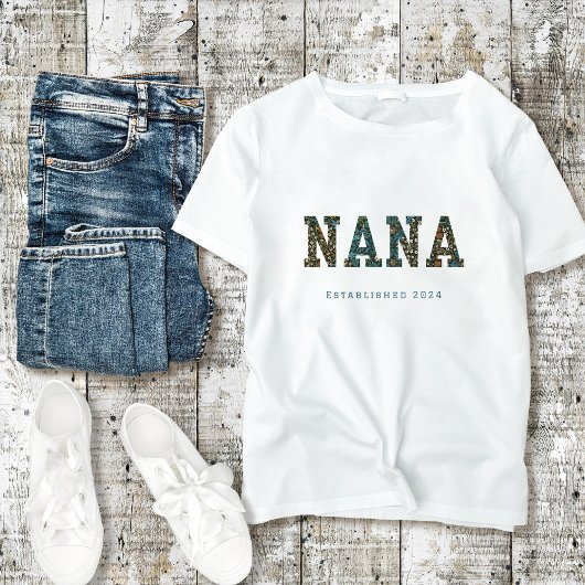 Nana op maat jaar - trendy bloemen Tri-Blend shirt