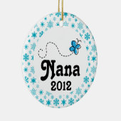 Nana Personalized Sneeuwkerstversier Keramisch Ornament (Rechts)