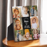 Nana We Love You Hearts Moderne fotocollage Fotoplaat<br><div class="desc">De Nana We Love You Heart Modern Photo Collage Plaque is een ontroerend en gepersonaliseerd geschenk dat je liefde voor je grootmoeder laat zien. Deze prachtig ontworpen plaquette is voorzien van een hartvormige fotocollage, zodat u uw favoriete familie afbeeldingen toe te voegen in een moderne en stijlvolle lay-out. Het oprechte...</div>