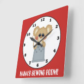 Nana's naaikamer schattige klok tegen de muur (Hoek)