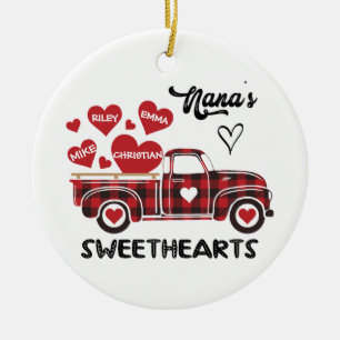 Nana's Sweethearts Truck Personalized Grandma Keramisch Ornament