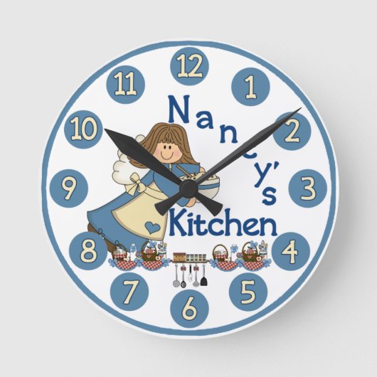Nancy's Kitchen Wall Clock Ronde Klok (Voorkant)