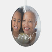 Nani Grandma Script Overlay Glas Ornament (Voorkant links)