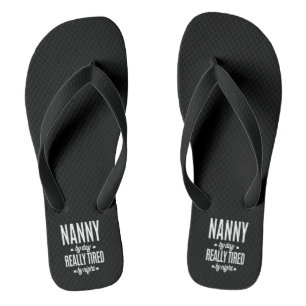 Nanny-by-Day is echt vervloekt van nacht Teenslippers