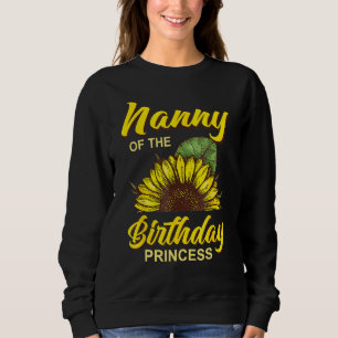 Nanny van het meisje van de geboorte Zonnebloem Ma Trui