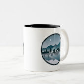 Nantahala Lake North Carolina Reflection Tweekleurige Koffiemok (Voorkant rechts)