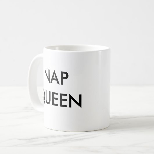 Nap Queen Mok | Funny & Humor Quote Slogan Mok (Voorkant links)