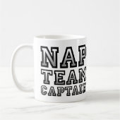 Nap Team Captain Grappige Mok Reismok (Links)