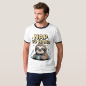 Nap zo hard luiaard met koffie geïsoleerd t-shirt (Voorkant volledig)