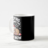 Napng Through The Snow Funny Sloth Candy Cane Xmas Koffiemok (Voorkant links)