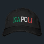 NAPOLI Napels Italië Groen Wit Rood Stijl Geborduurde Pet<br><div class="desc">NAPOLI "Napels" Italiaanse stadsnaam geborduurd met Italië Vlag Kleuren Groen Wit en Rood op Zwart stijl distressed cotton pet. Maakt een prachtig cadeau voor iedereen die het prachtige land van Italië aanbidt!</div>