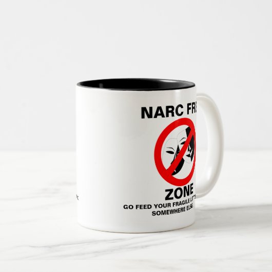 Narc Free Zone Coffee Mok (Voorkant rechts)