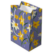 Narcissen op blauw Paarse Medium Cadeauzakje (Voorkant Gekanteld)