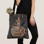 Narcissus at the Well, Medieval Tapestry Tote Bag (Dichtbij)