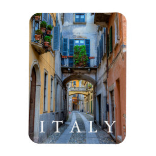 Narrow city street, Italië Magneet