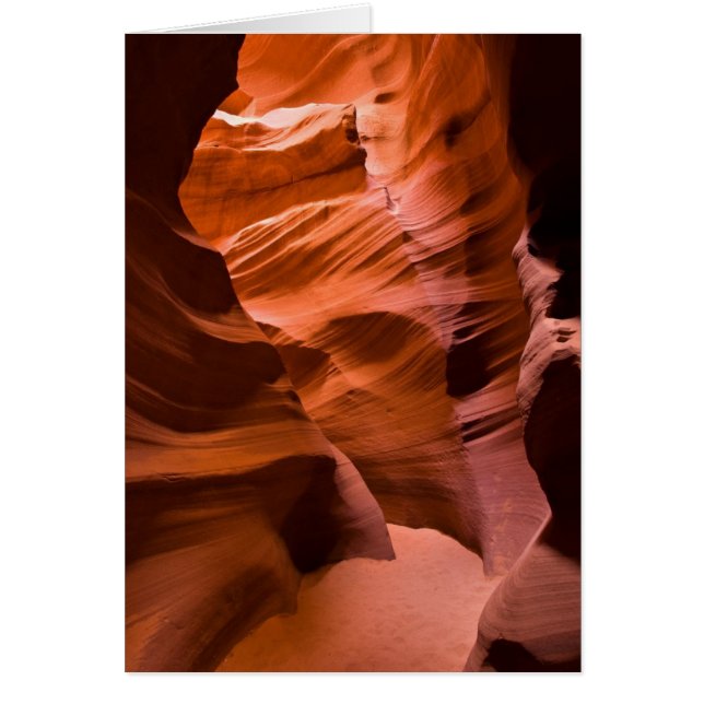 Narrow Passage (Voorkant)