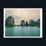 Narrow Passage through the Rocks Briefkaart<br><div class="desc">A photo of two tour boats going through a channel on the glistening emerald waters between the massive limestone rock formations of Ha Long Bay in Vietnam. Ha Long bay is a UNESCO World Heritage Site known worldwide for its natural beauty.</div>