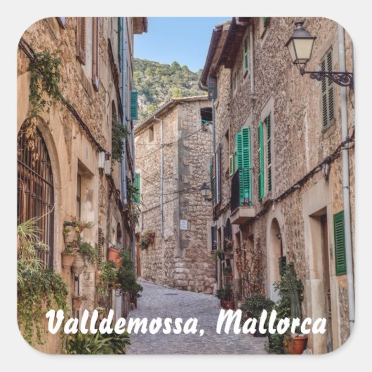 Narrow street in Valldemossa, Mallorca Vierkante Sticker (Voorkant)