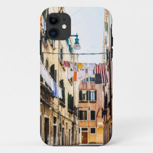 Narrow street in Venice Case-Mate iPhone Case