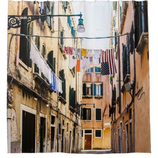 Narrow street in Venice Douchegordijn (Voorkant)