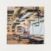 Narrow street in Venice Wandkleed (Voorkant (horizontaal))