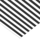 Narrow Stripes Pattern zwart + uw ruggr. Korte Tafelloper (Hoek)