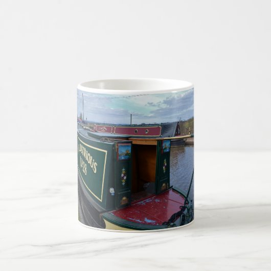 Narrowboot Illustrious Koffiemok (Center)