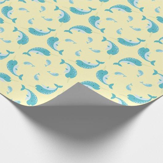 Narwhal-Baby shower Cadeaupapier (Hoek)