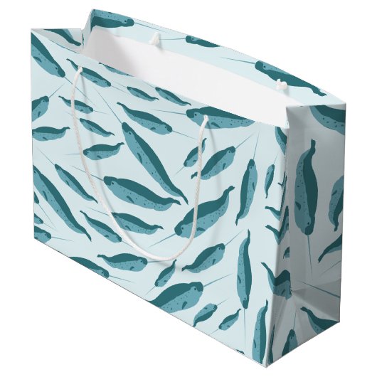 Narwhal in Blue Ocean Pattern Groot Cadeauzakje (Achterkant Gekanteld)