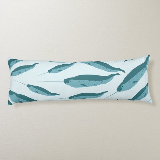 Narwhal in Blue Ocean Pattern Lichaamskussen (Achterkant)