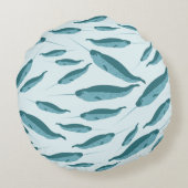 Narwhal in Blue Ocean Pattern Rond Kussen (Achterkant)