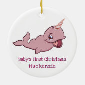 Narwhal Pink | Girly Kawaii Chibi Cartoon Keepslag Keramisch Ornament (Achterkant)