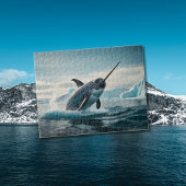 Narwhal springt uit het poolwater legpuzzel