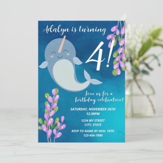 Narwhal verjaardagsuitnodiging kaart (Staand voorkant)