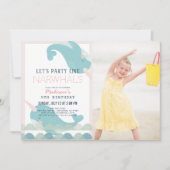 Narwhal Waves Zee Roze Meisje Verjaardagsfoto Inv Kaart (Voorkant)