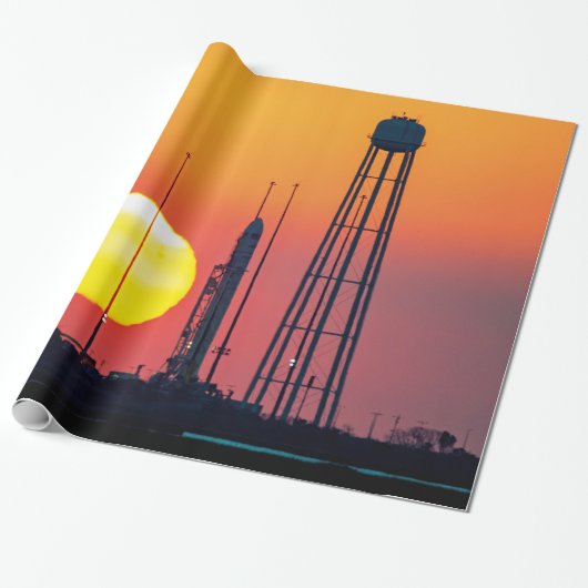 NASA Antares Rocket Sunrise Launch Cadeaupapier (Uitgerold)