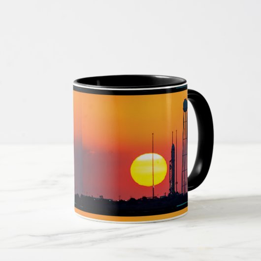 NASA Antares Rocket Sunrise Launch Mok (Voorkant rechts)