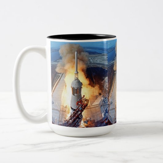 NASA Apollo 11 Moon Landing Rocket Launch Tweekleurige Koffiemok (Links)
