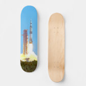 NASA Apollo 16 Saturn V-raketlancering Persoonlijk Skateboard (Voorkant)
