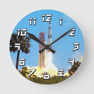NASA Apollo 16 Saturn V Rocket Launch Ronde Klok