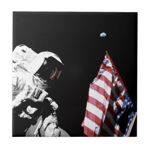 NASA Apollo 17 Astronaut Vlag Aarde Maan Foto Tegeltje