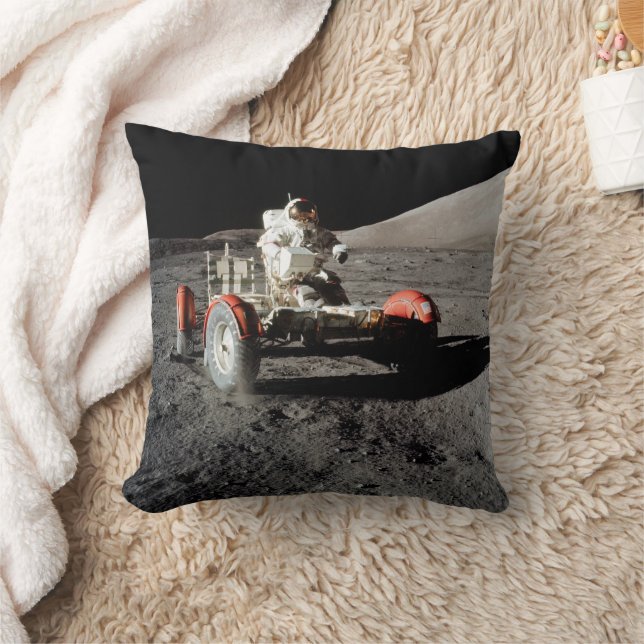 NASA Apollo 17 Lunar Roving Vehicle, 1972 Kussen (Deken)