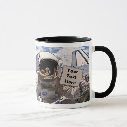 NASA Astronaut met bord - Voeg aangepaste tekst to Mok (Rechts)