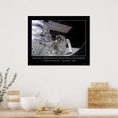 NASA Astronaut Newman Waves Terug in camera Poster (Keuken)