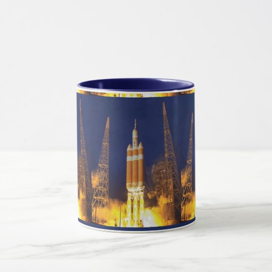 NASA Orion Spacecraft Rocket Launch Mok (Midden)