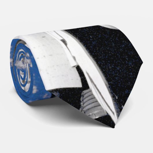 NASA Space Shuttle Discovery Earth Orbit Stropdas (Opgerold)