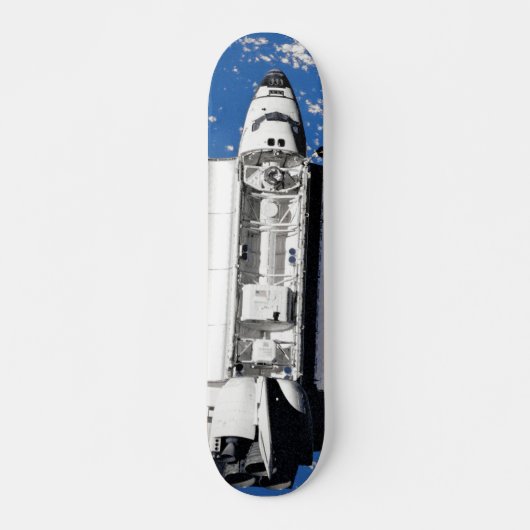NASA Space Shuttle Discovery in de baan om de aard Persoonlijk Skateboard (Voorkant)